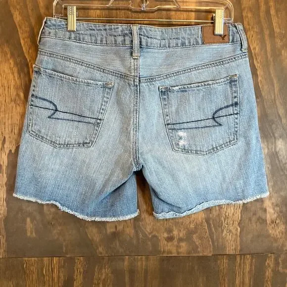 American Eagle Womens Shorts Blue Denim Boy Mini Raw Hem Distressed Light Wash 6 - Picture 7 of 9